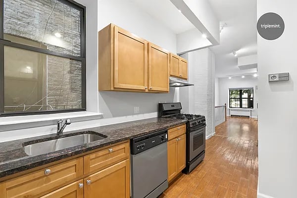 56 West 105th Street Unit: 1A