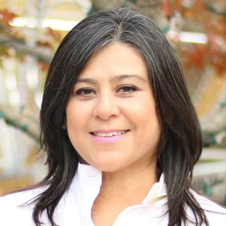 Claudia Esparza El Paso Real Estate Agent Headshot