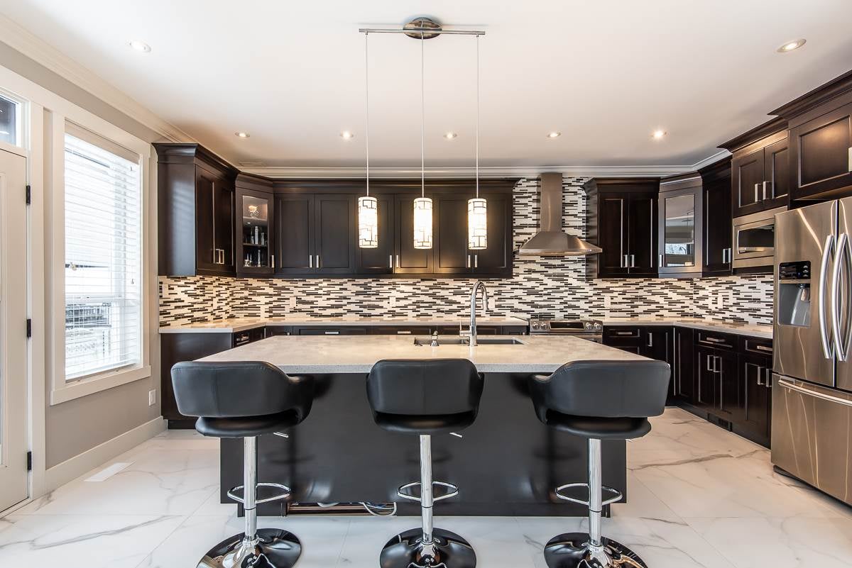 39088 Kingfisher Rd