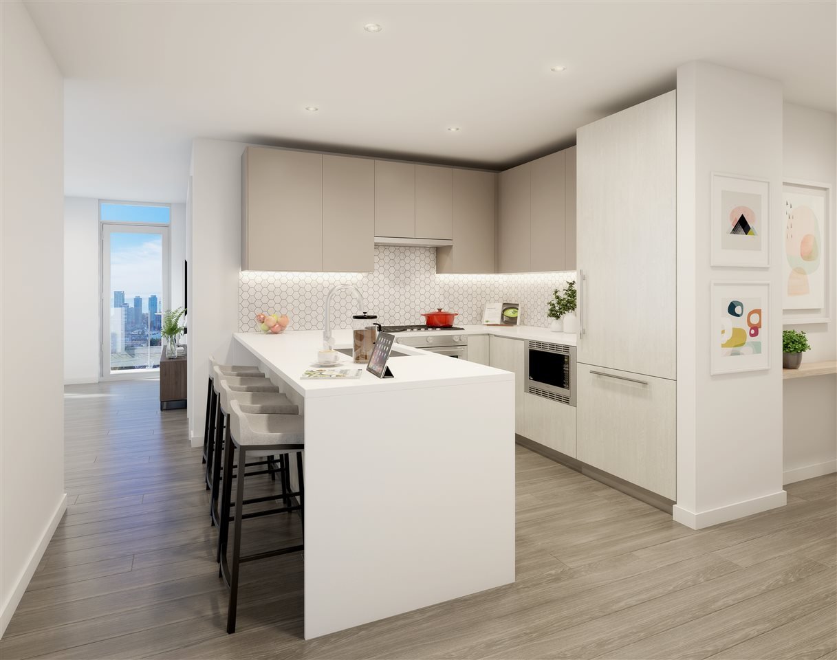 805-725 SE Marine Dr