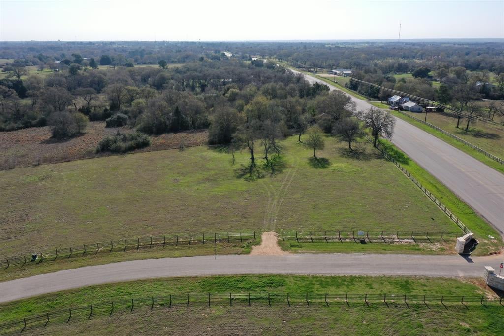 3440 Eli Rd Bellville, Tx 77418