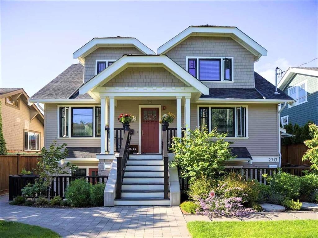 2519 W 8th Avenue, Vancouver