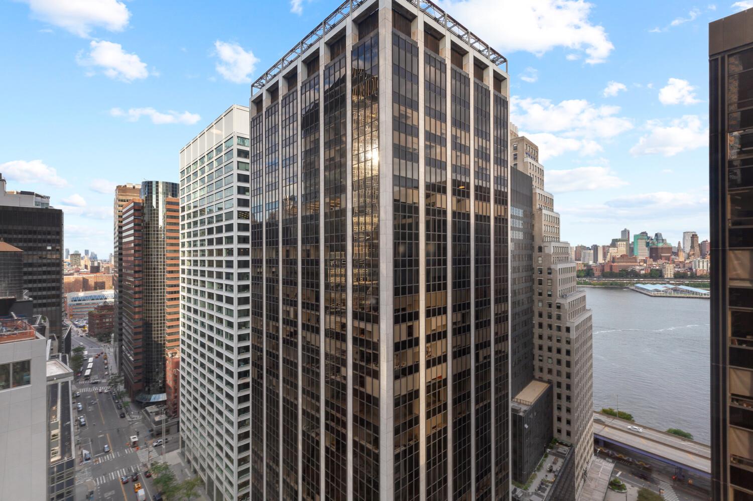 75 Wall Street, Apt 25-O