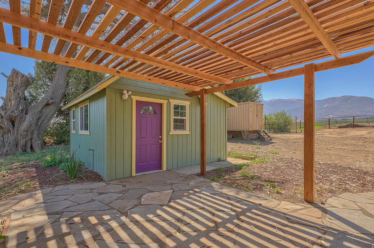 520 River Rd