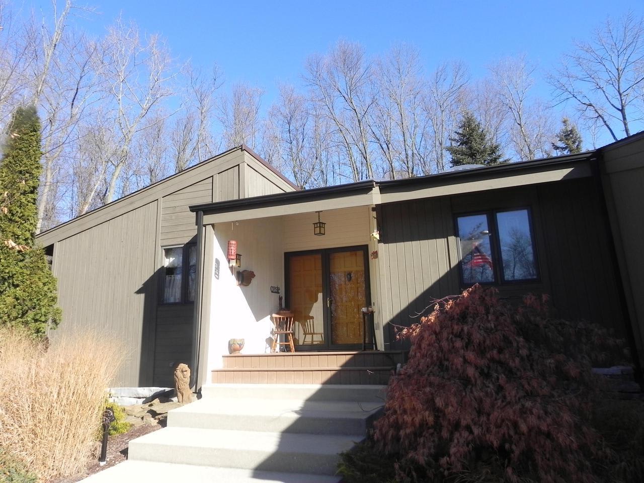 652 N Sauk Dr