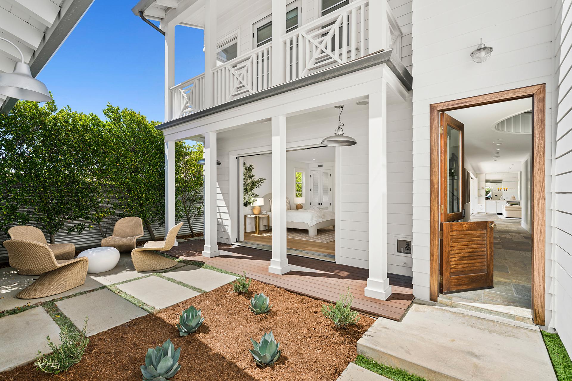 231 Tustin
