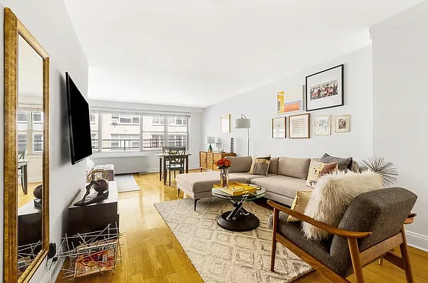520 East 72nd Street #11M