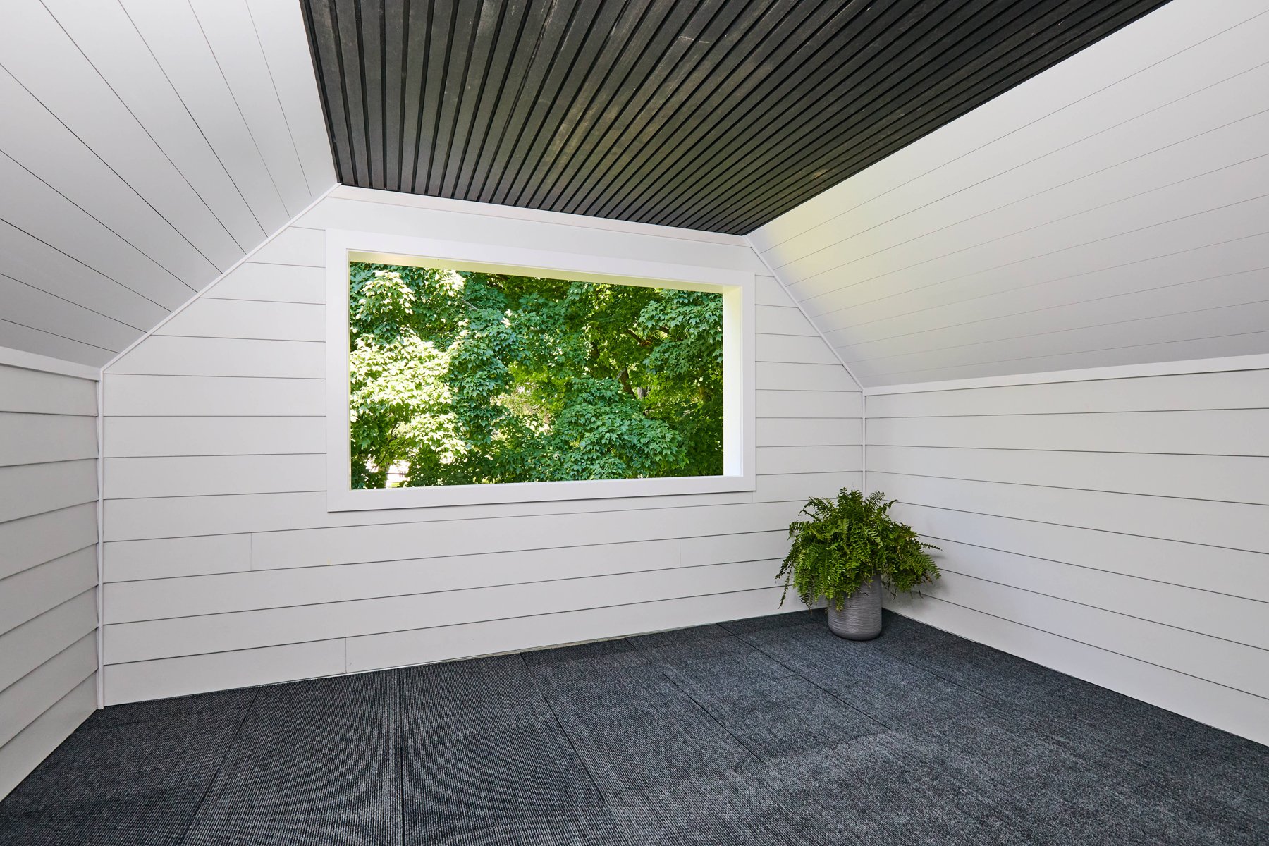 11 Wake Robin Road