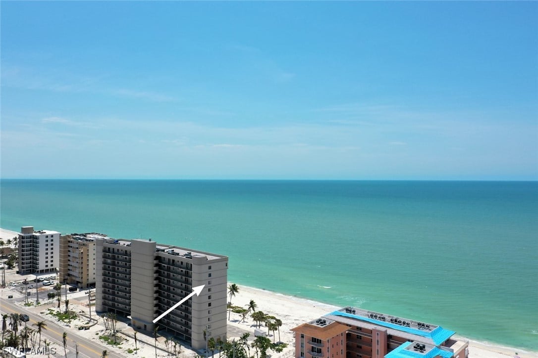 26300 Hickory Blvd #906