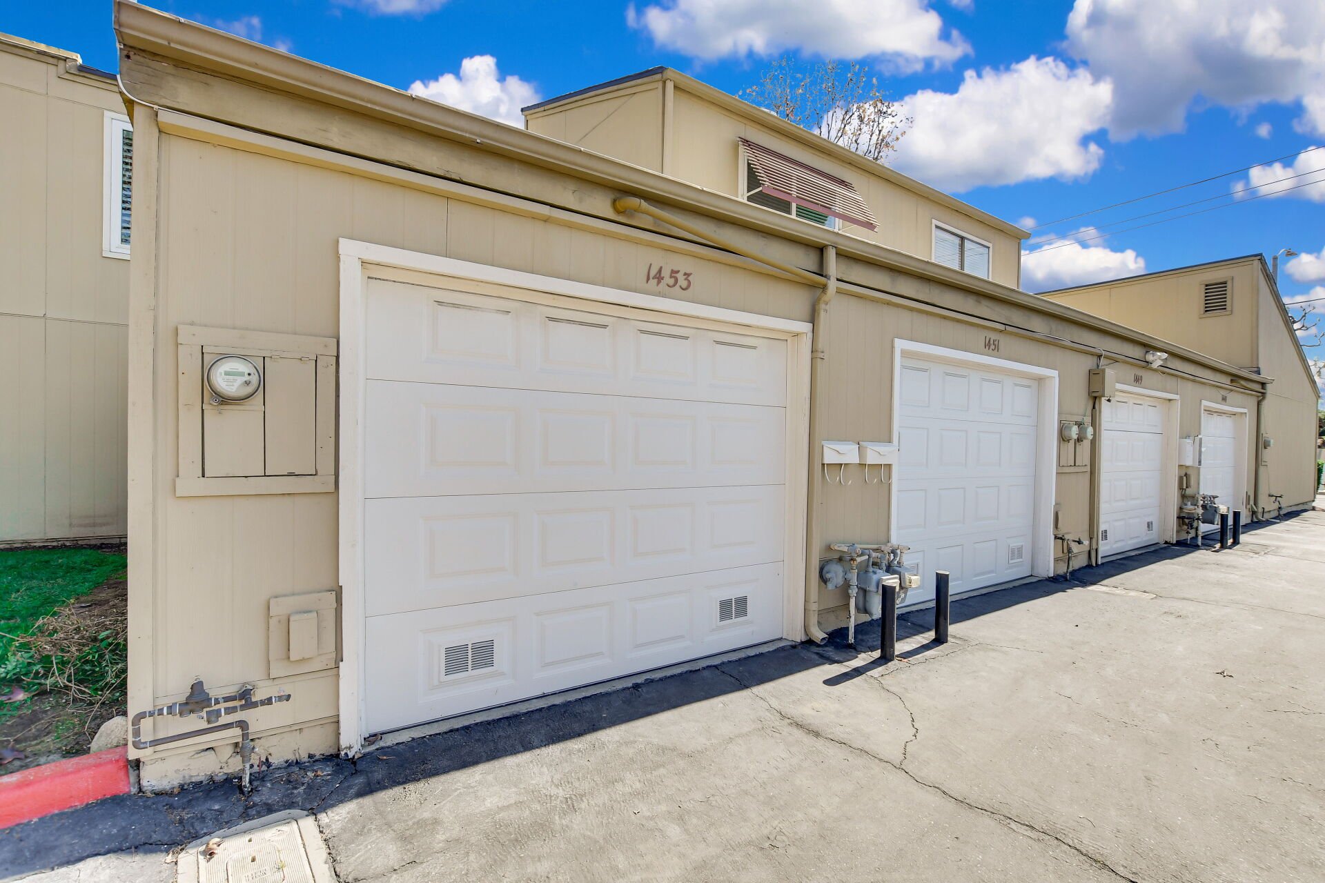 1453 Cypress Street