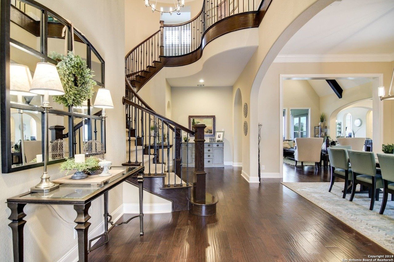 21306 Rembrandt Hill