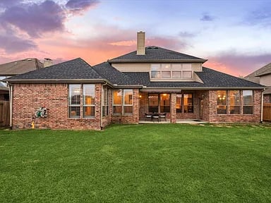 1388 San Remo Ln
