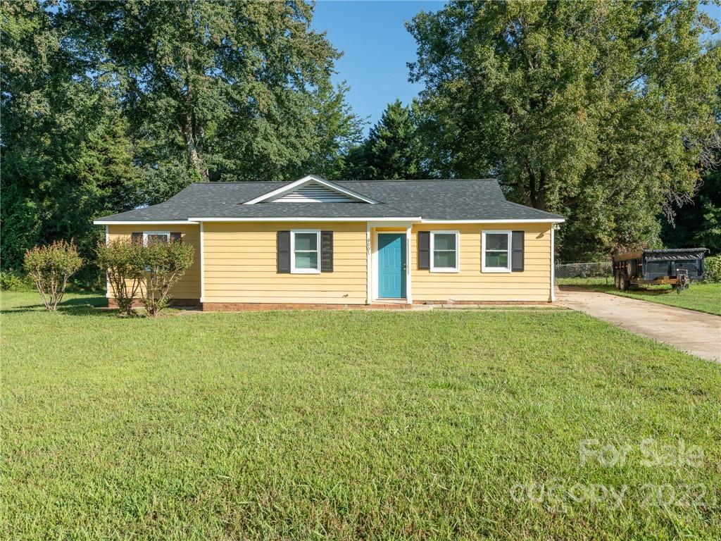9007 Gladden Ct