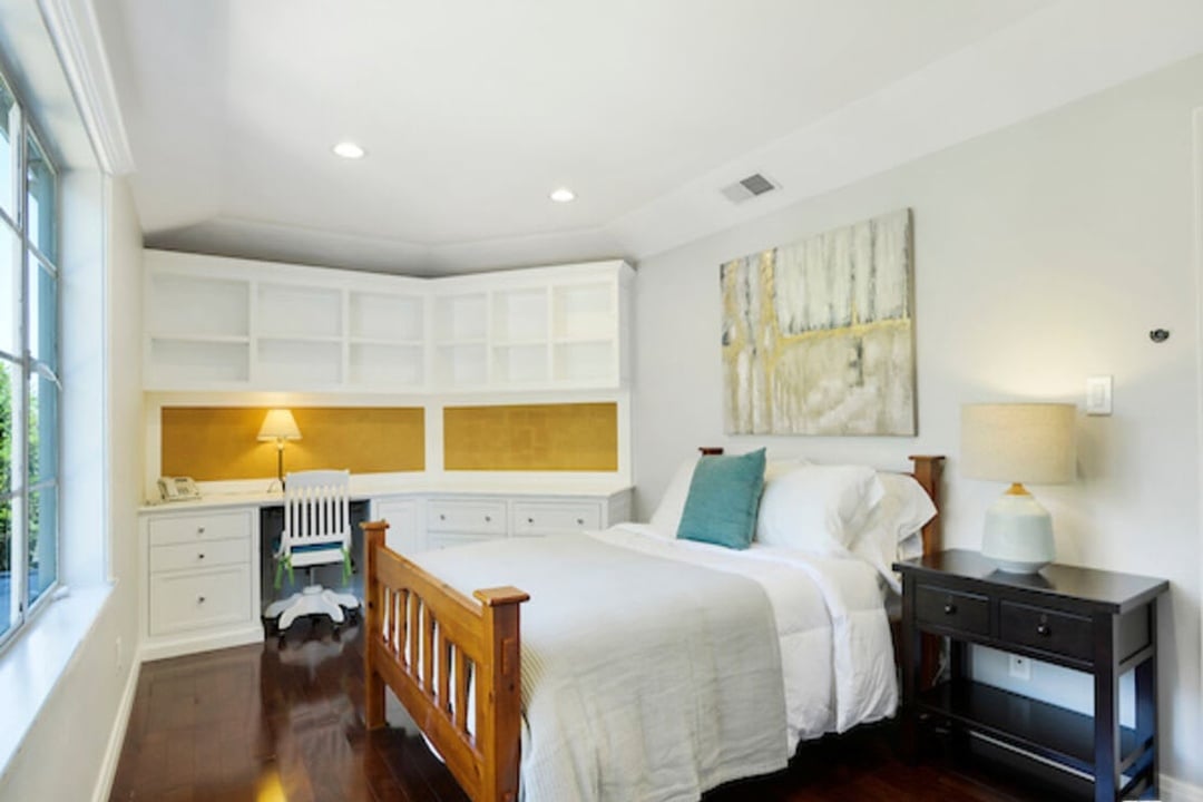 Ridge Oasis