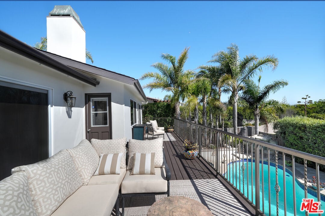 Vireon Crest, Morning View Dr, 90265