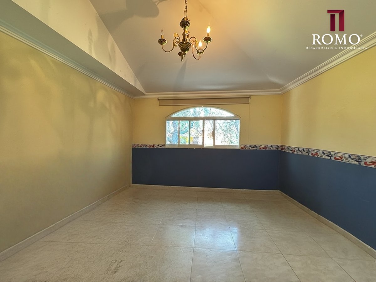 Casa en Venta Azaleas $37'000,000.00 MN