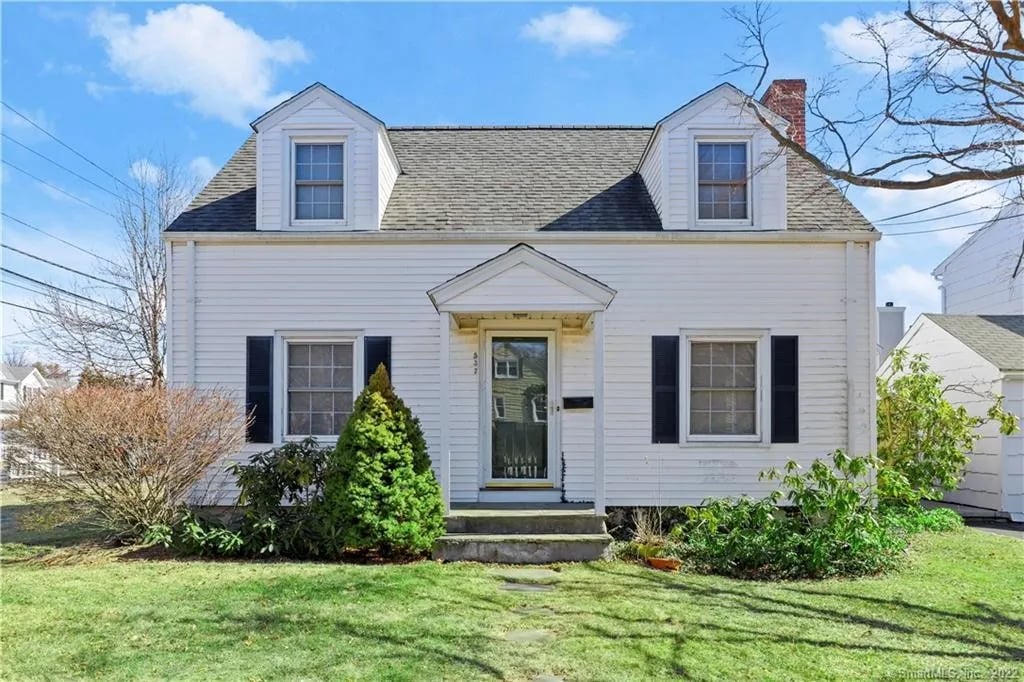 537 South Pine Creek Road