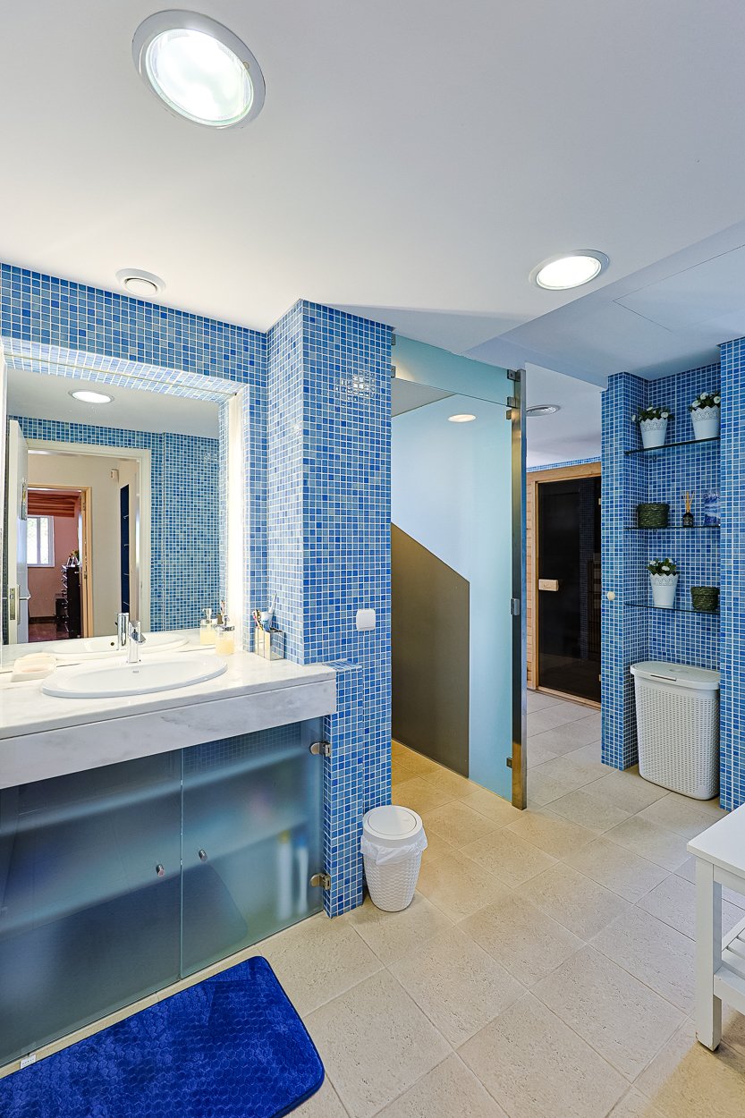 Exclusive 4,000 m² Estate in Azeitão with Tennis Court, Spa & Approved Development Project