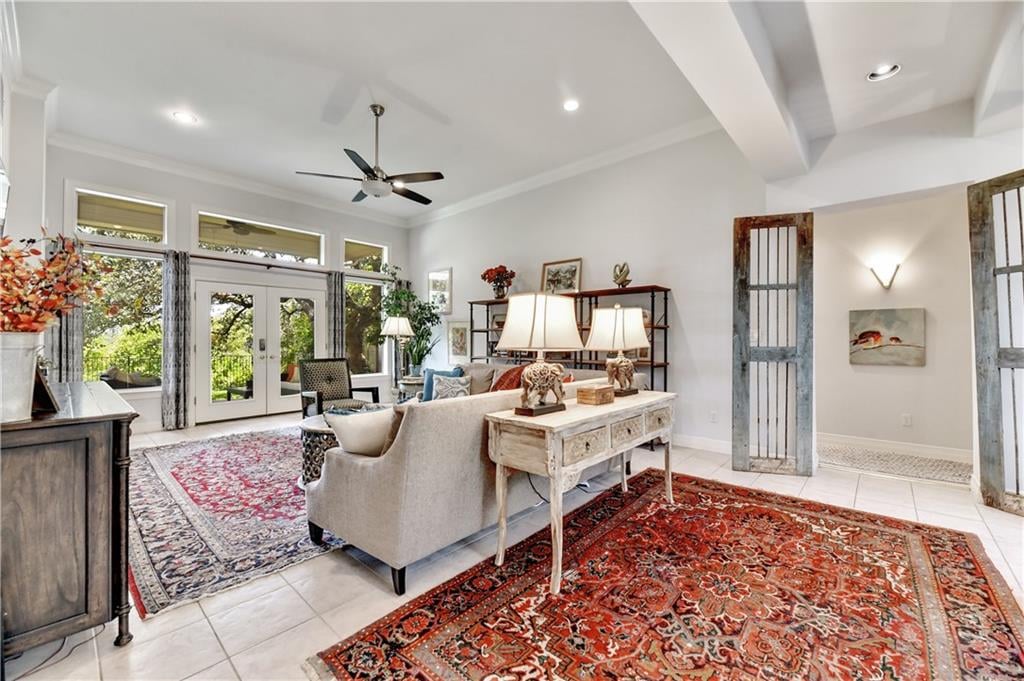 5600 N Scout Island Cir