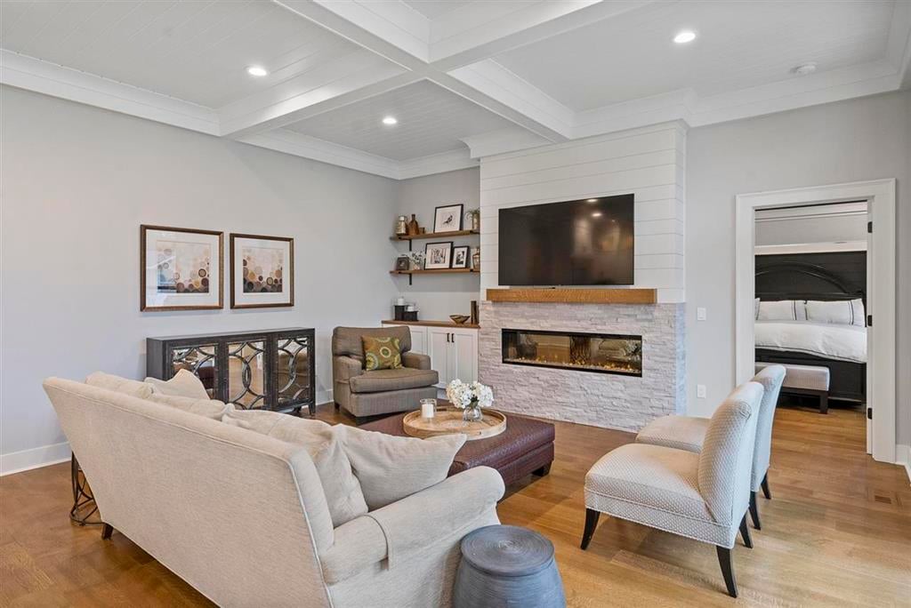 917 Grove Street, Petoskey MI 49770