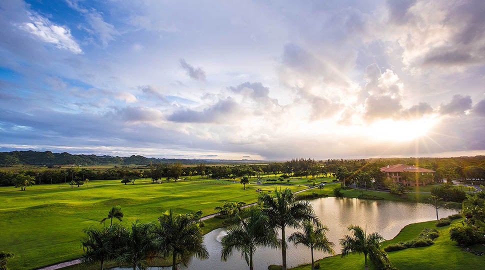 Top 10 Golf Courses in Puerto Rico Every Golfer Should Play cover