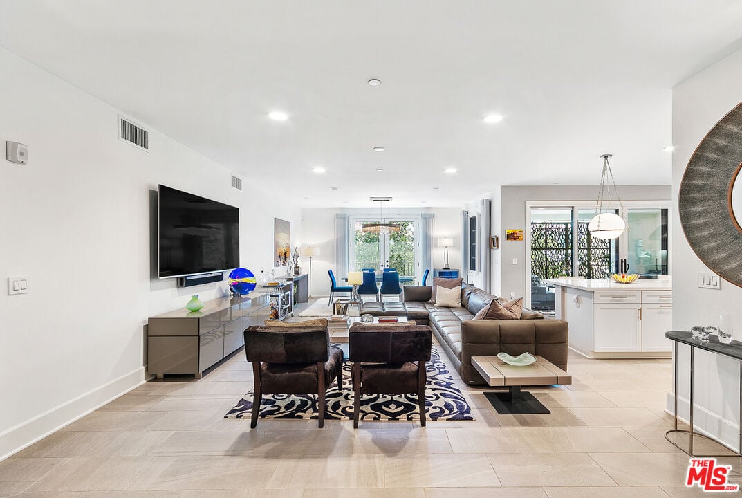 23500 Park Sorrento #E31