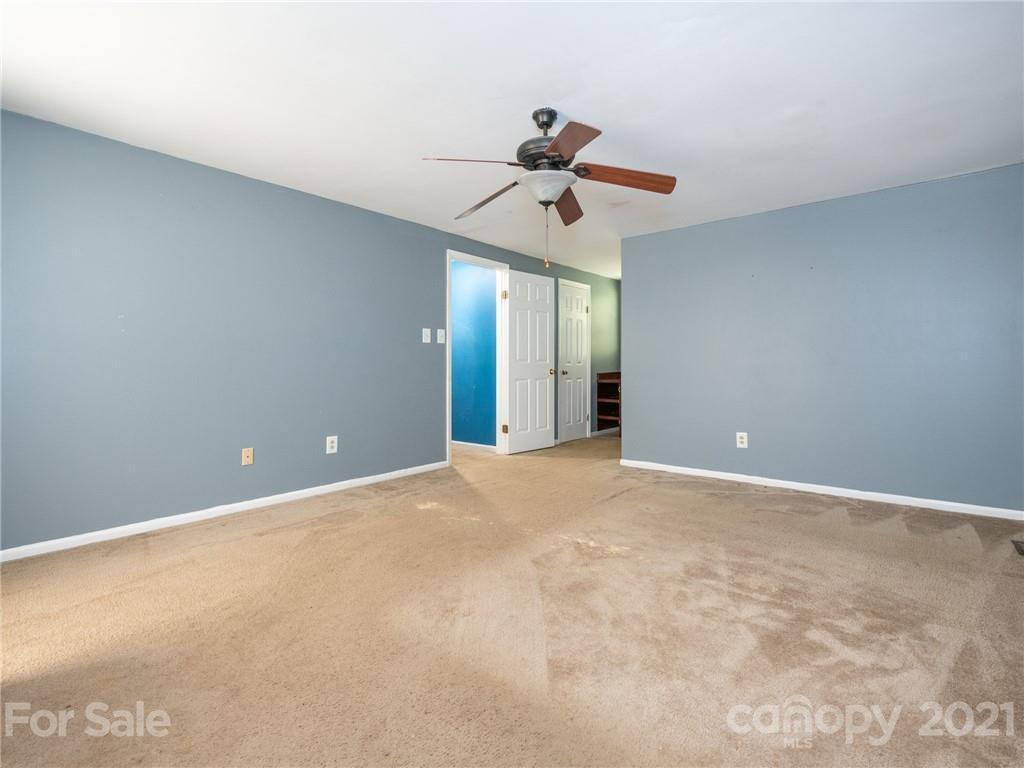 4520 Gaynelle Dr