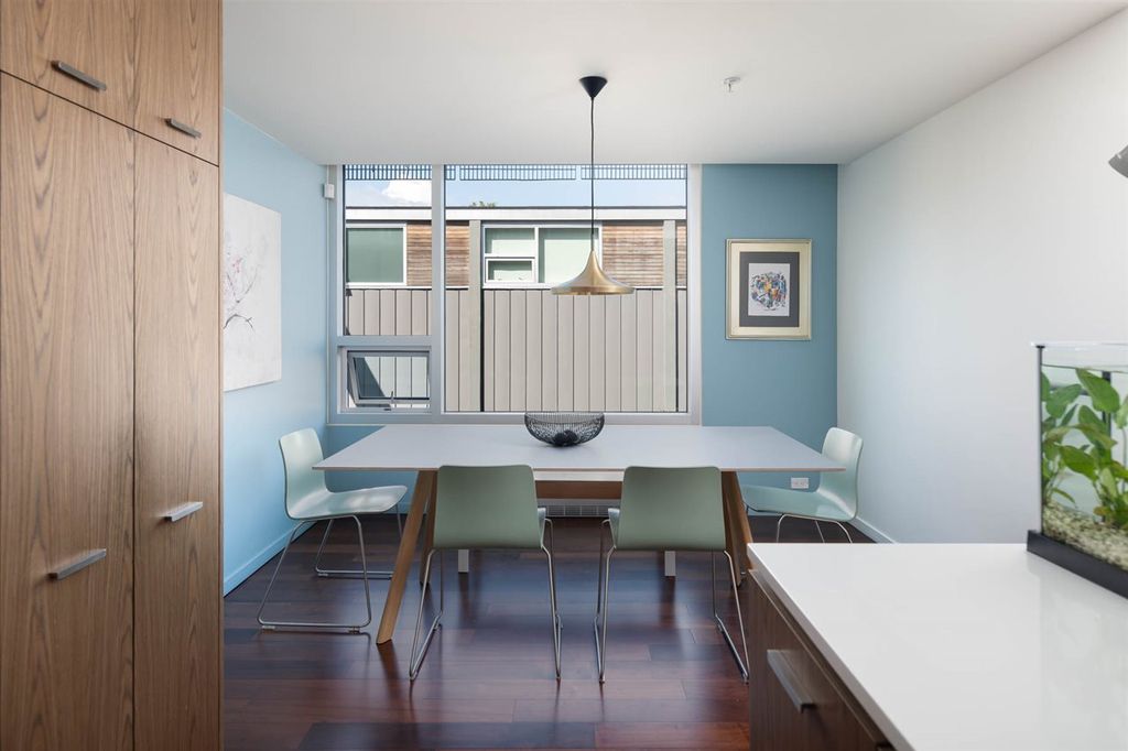 850 W 8th Ave, #7