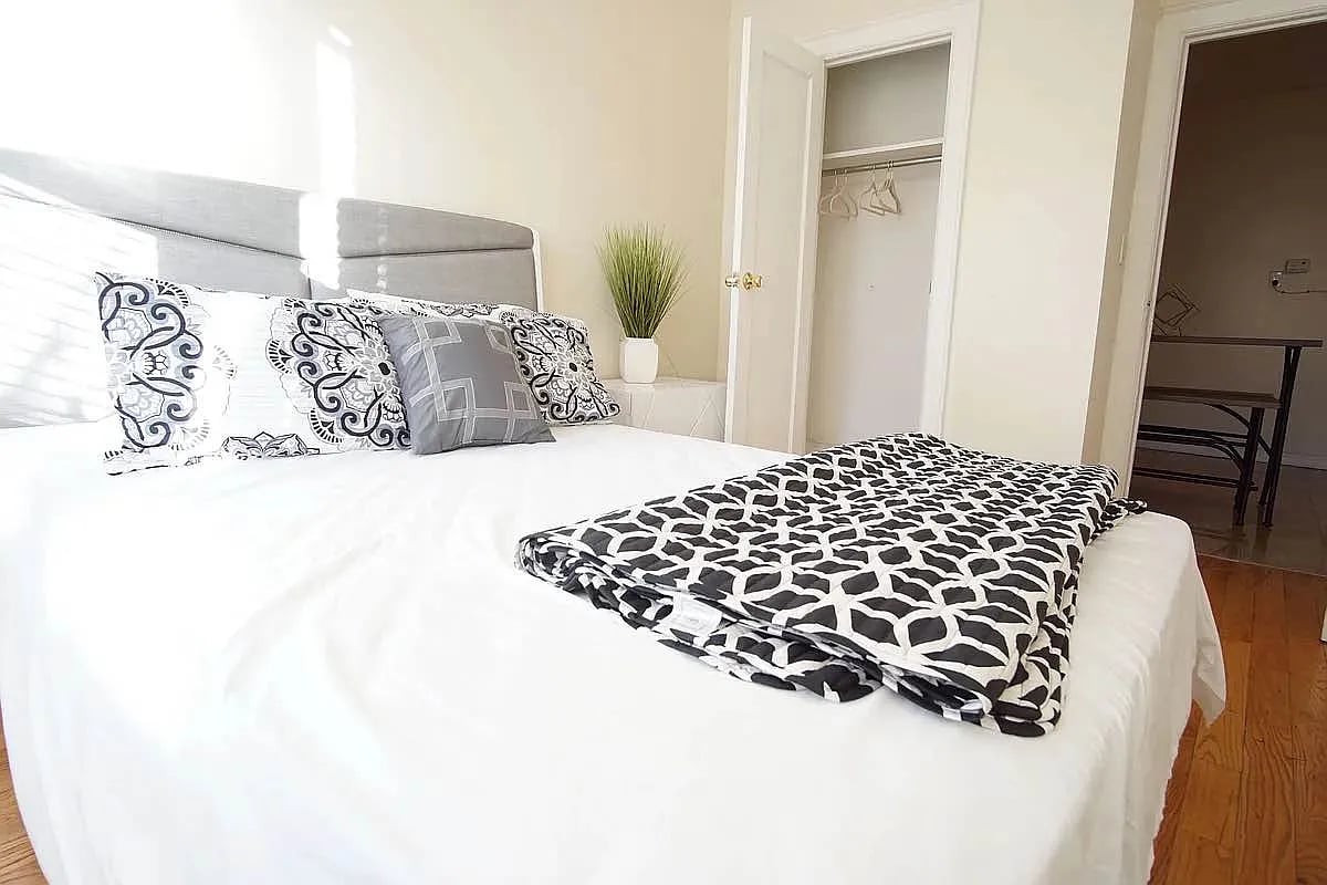 1215 Nostrand Avenue #2F