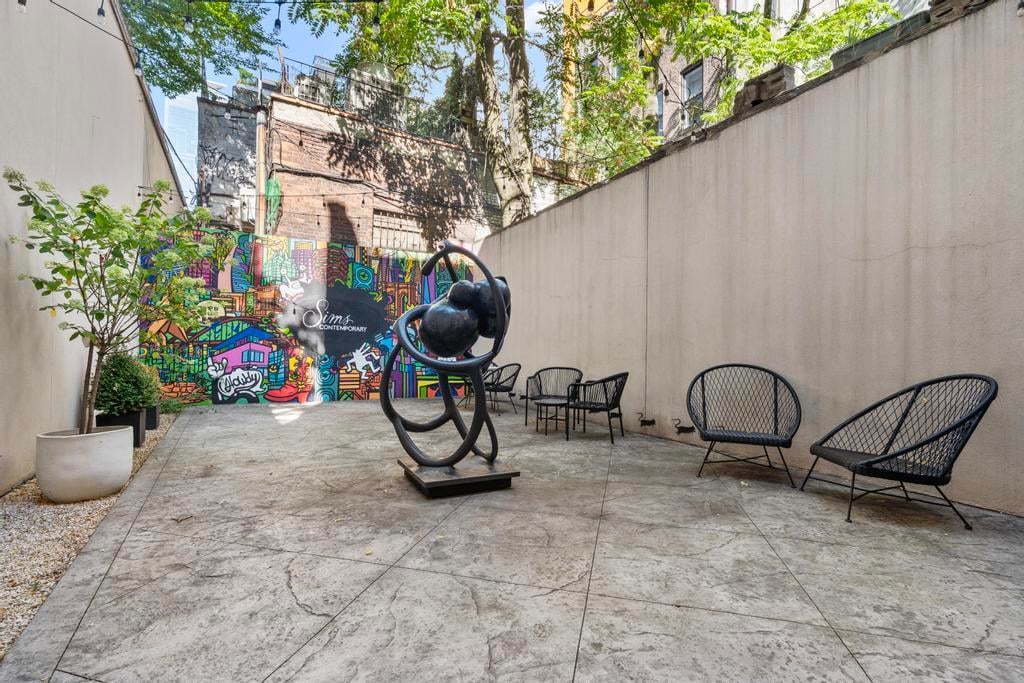 509 West 23rd Street, Retail Space