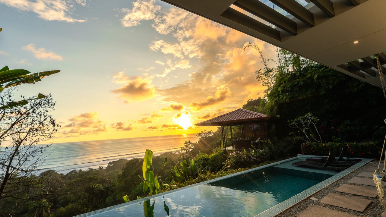 Luxury Whitewater Ocean View Home in Ayacucho Dominical