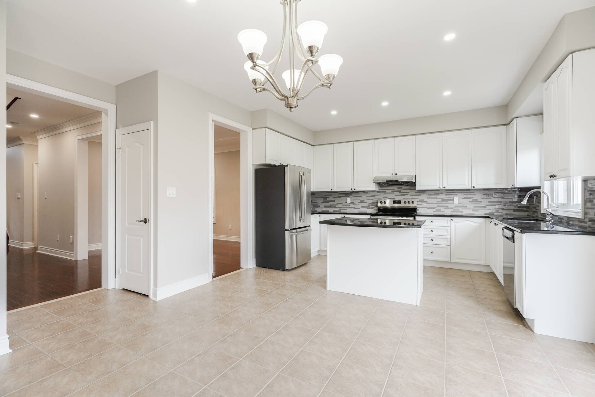 1648 Pennel Drive Unit: Upper