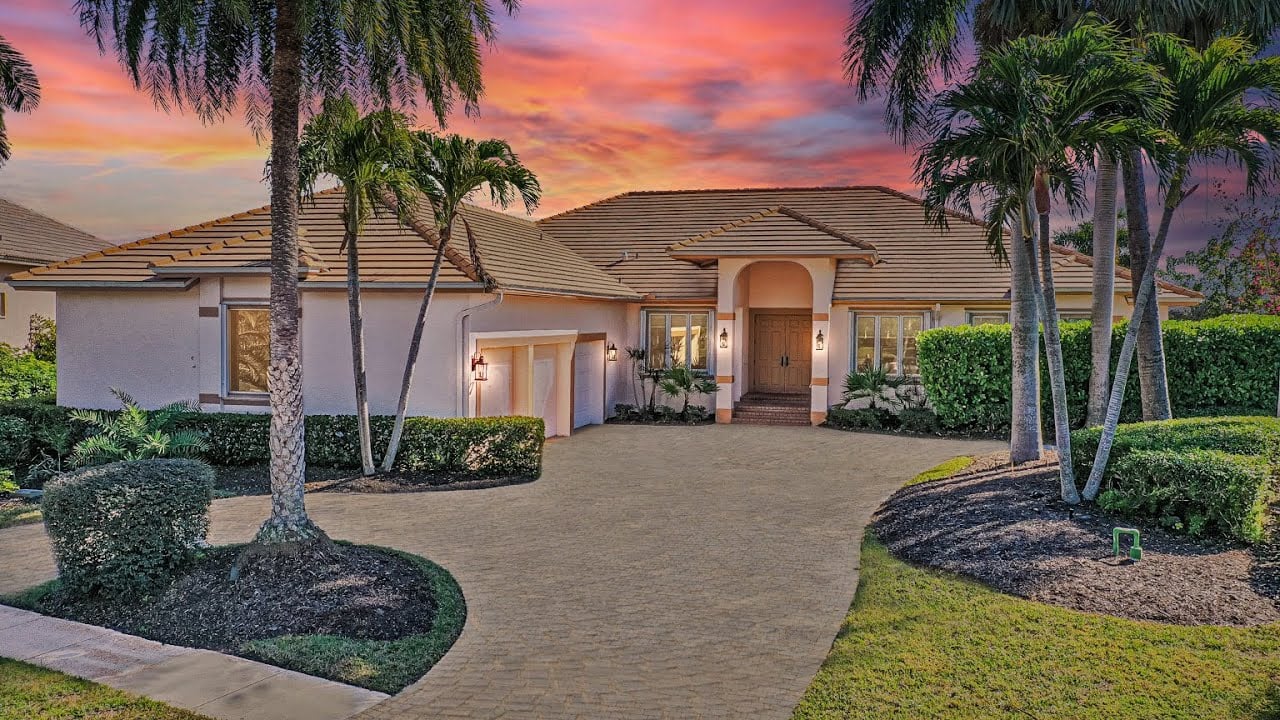 1679 Piedmont Cir, Marco Island FL