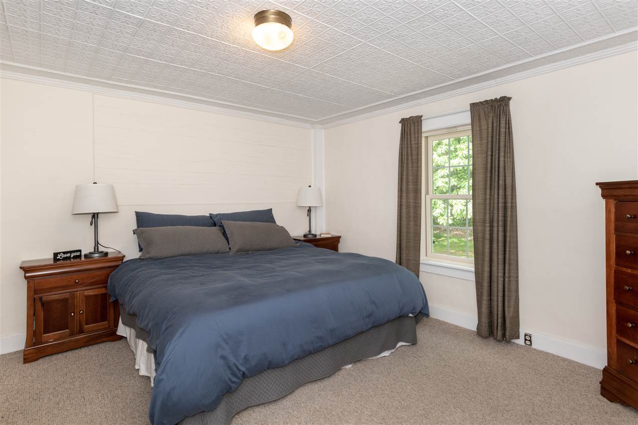 73 Schoolhouse Hill Rd
