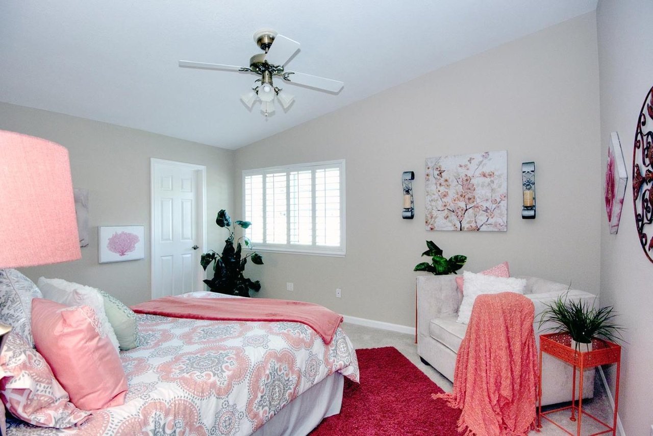 6 Sandpebble Ct
