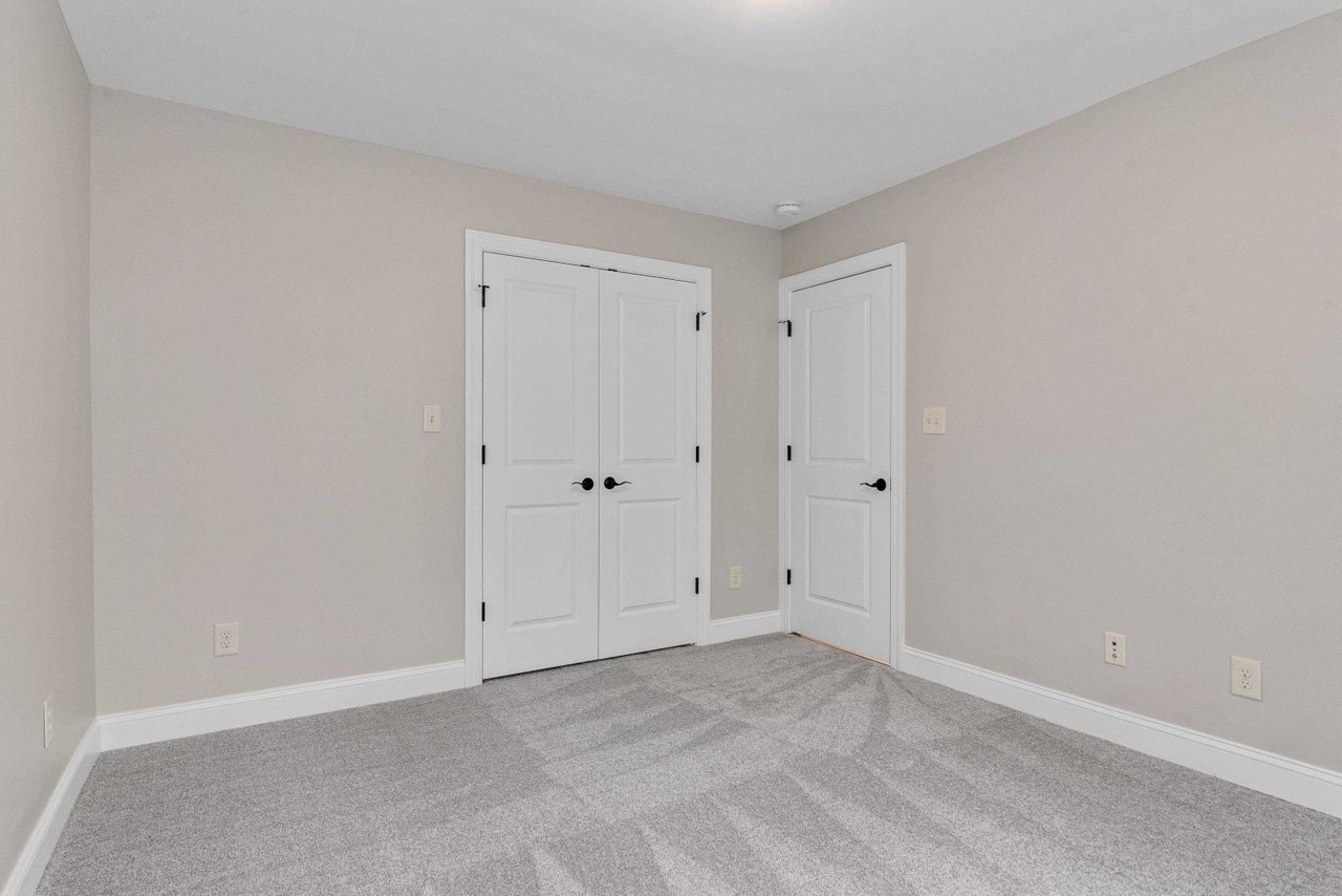 8031 Sundance Cir
