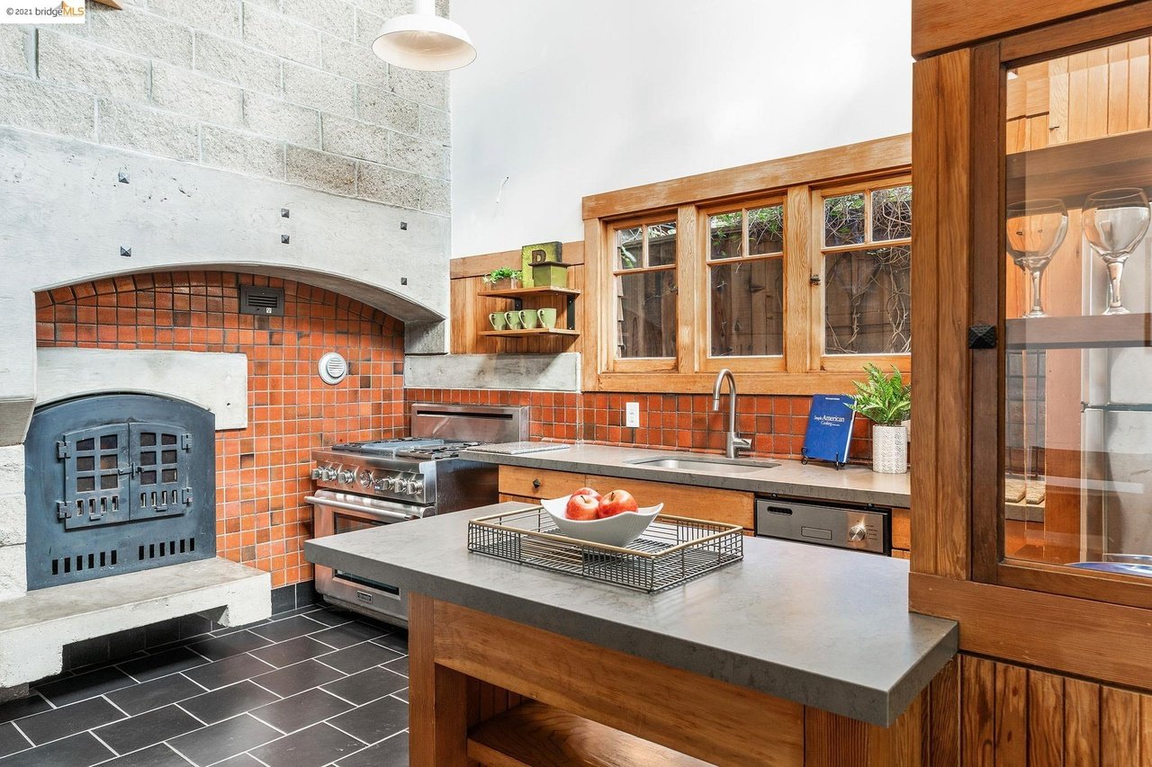 2016 Delaware St, #A