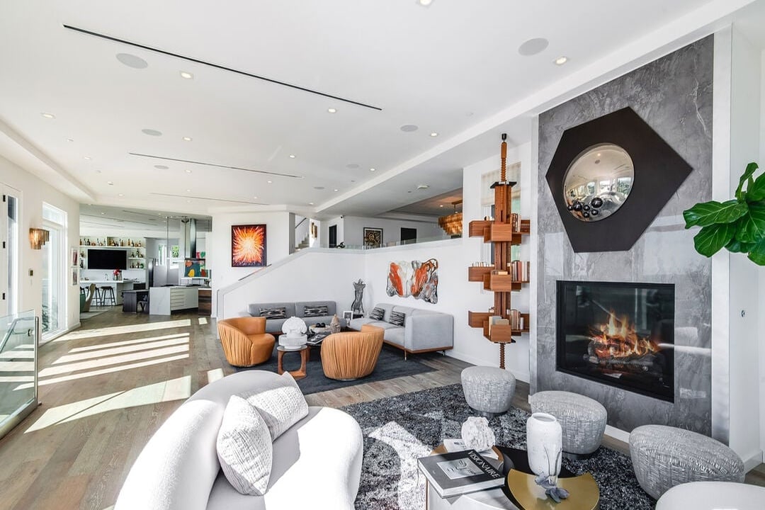 Vireon Pavilion, Pacific Coast Hwy, 90265