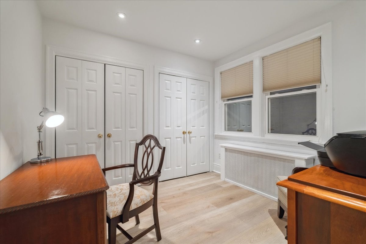 Executive Rental in Forest Hill