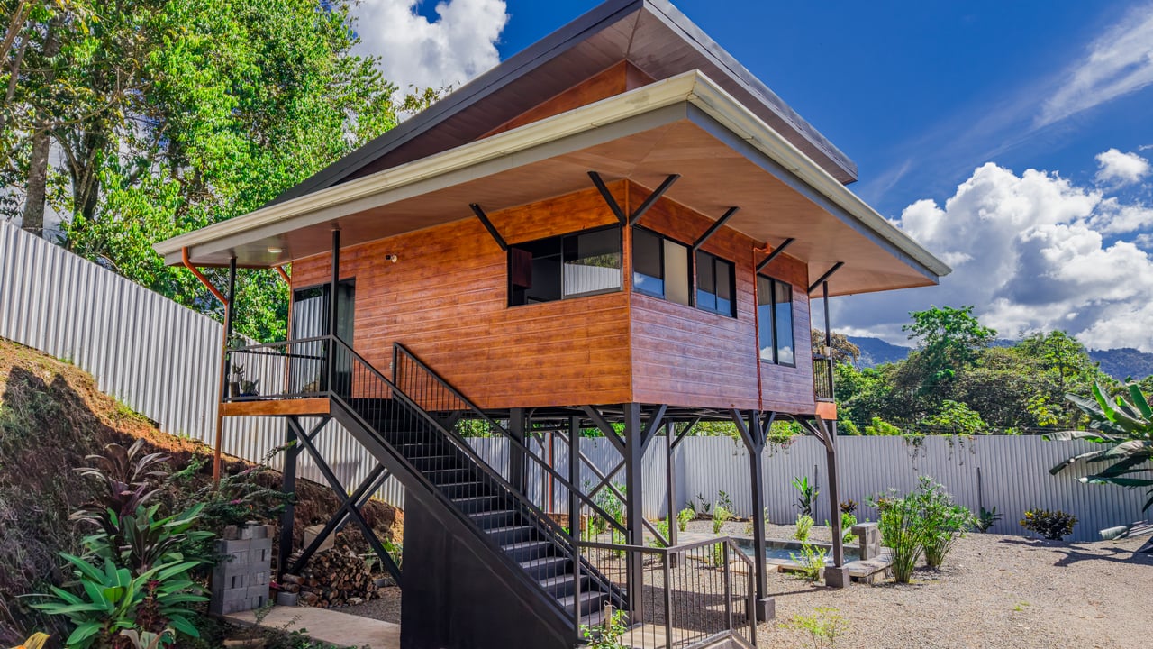 Turnkey Home in Ojochal Expansion Potential & Mountain Views