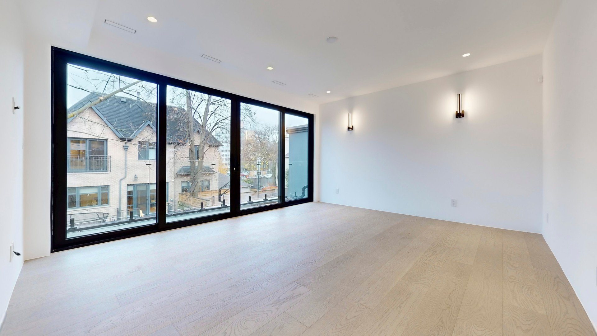 SOLD: Striking Mixed Facade