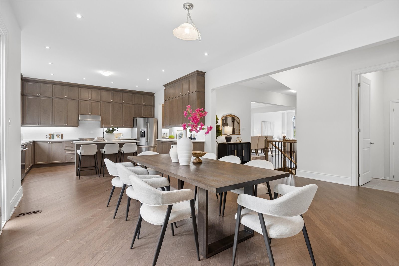 72 Silk Twist Drive, East Gwillimbury