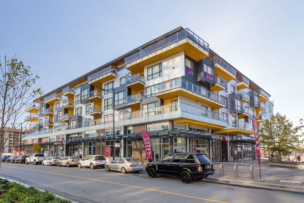8580 River District Crossing, #PH709