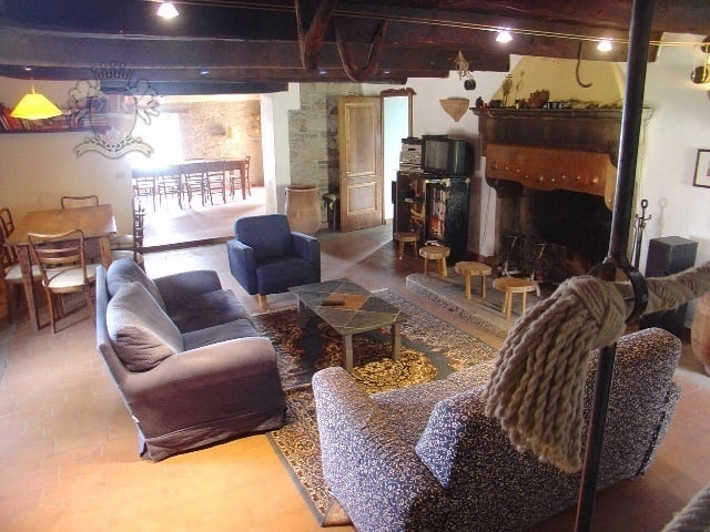 Farm and Estate for Sale in Tuscany