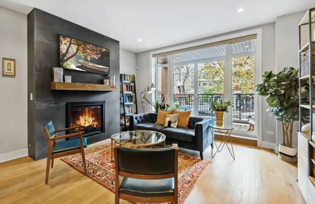 Luxury Duplex Condo Tour in Ravenswood, Chicago | Judy Gibbons Group