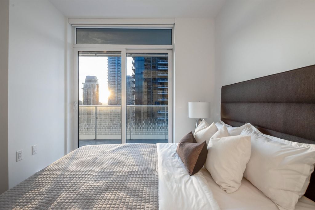 4650 Brentwood Blvd, #1605