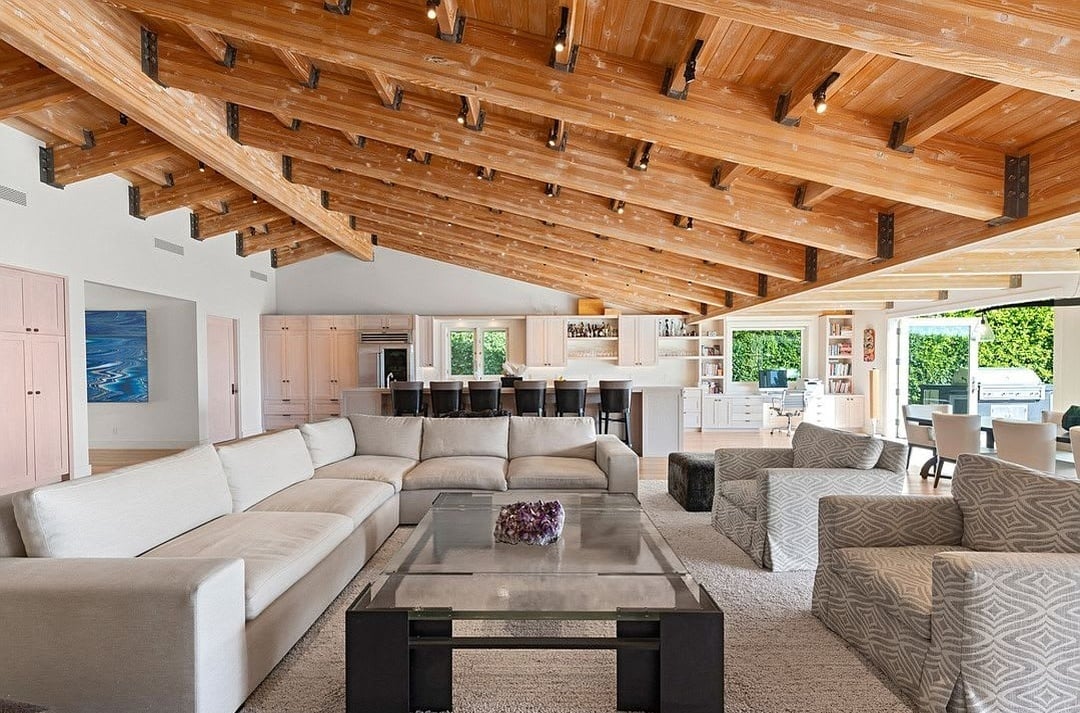 Majestic House