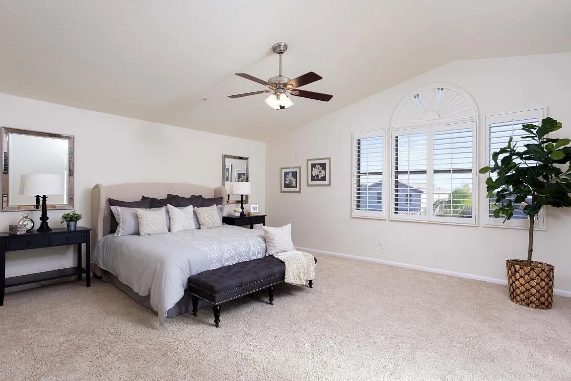 8177 E Rita Dr