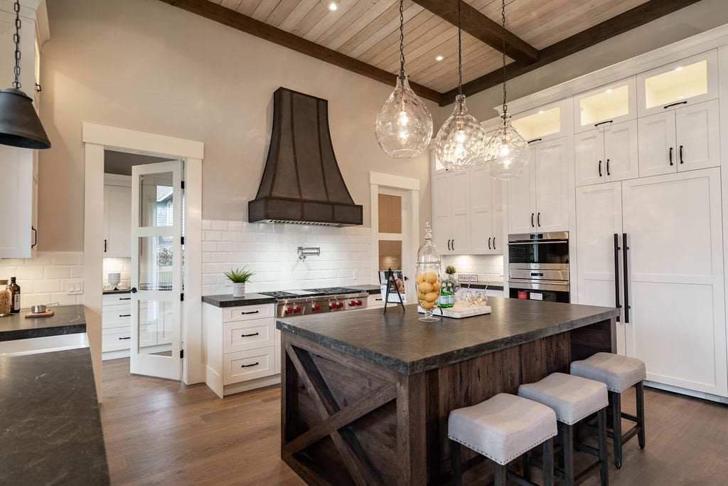 7640 Steveston Hwy