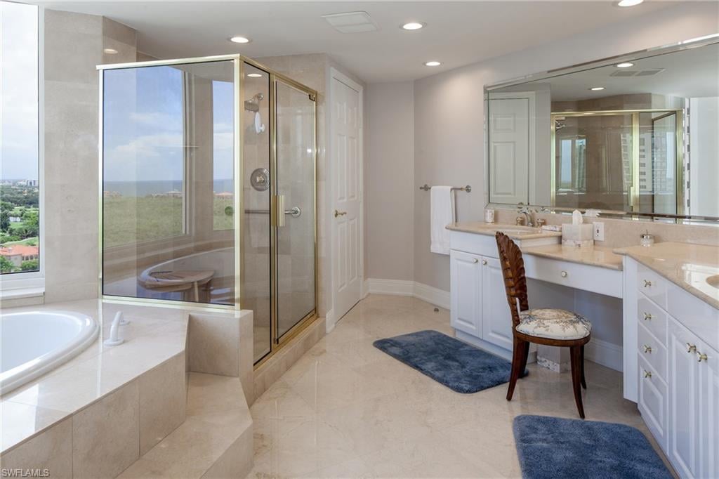 7117 Pelican Bay Blvd Apt 1409